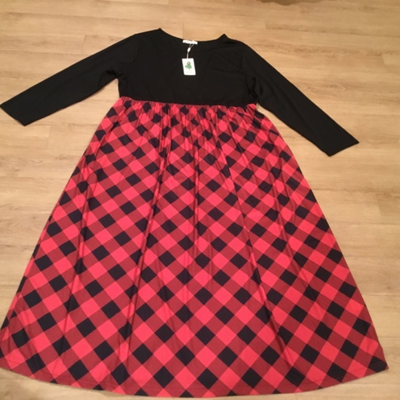 Women's Plus Size Long Sleeve Plaid Maxi Dress With Pockets - Picture 5 of 5